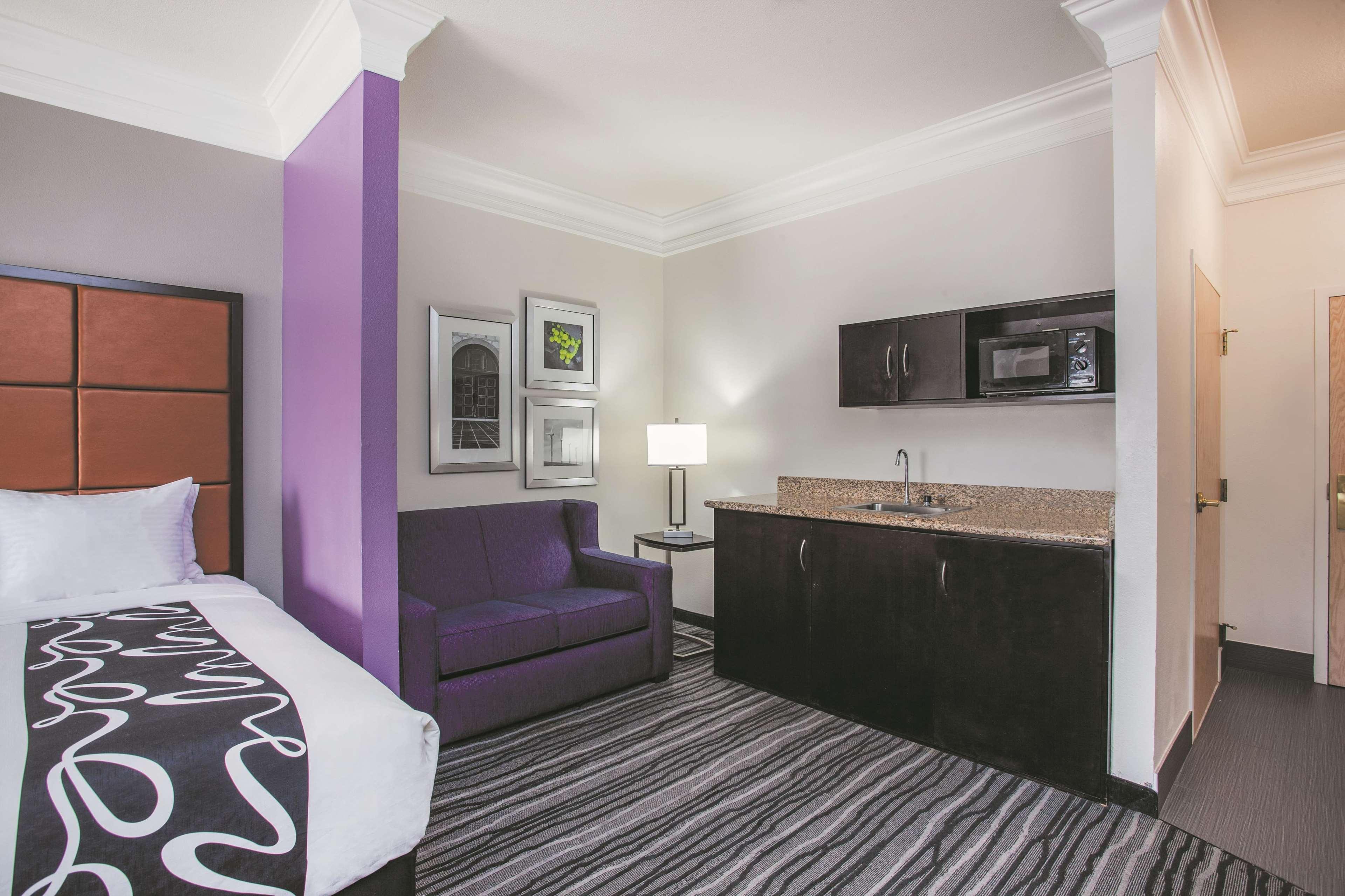 La Quinta By Wyndham Dublin - Pleasanton Otel Dış mekan fotoğraf