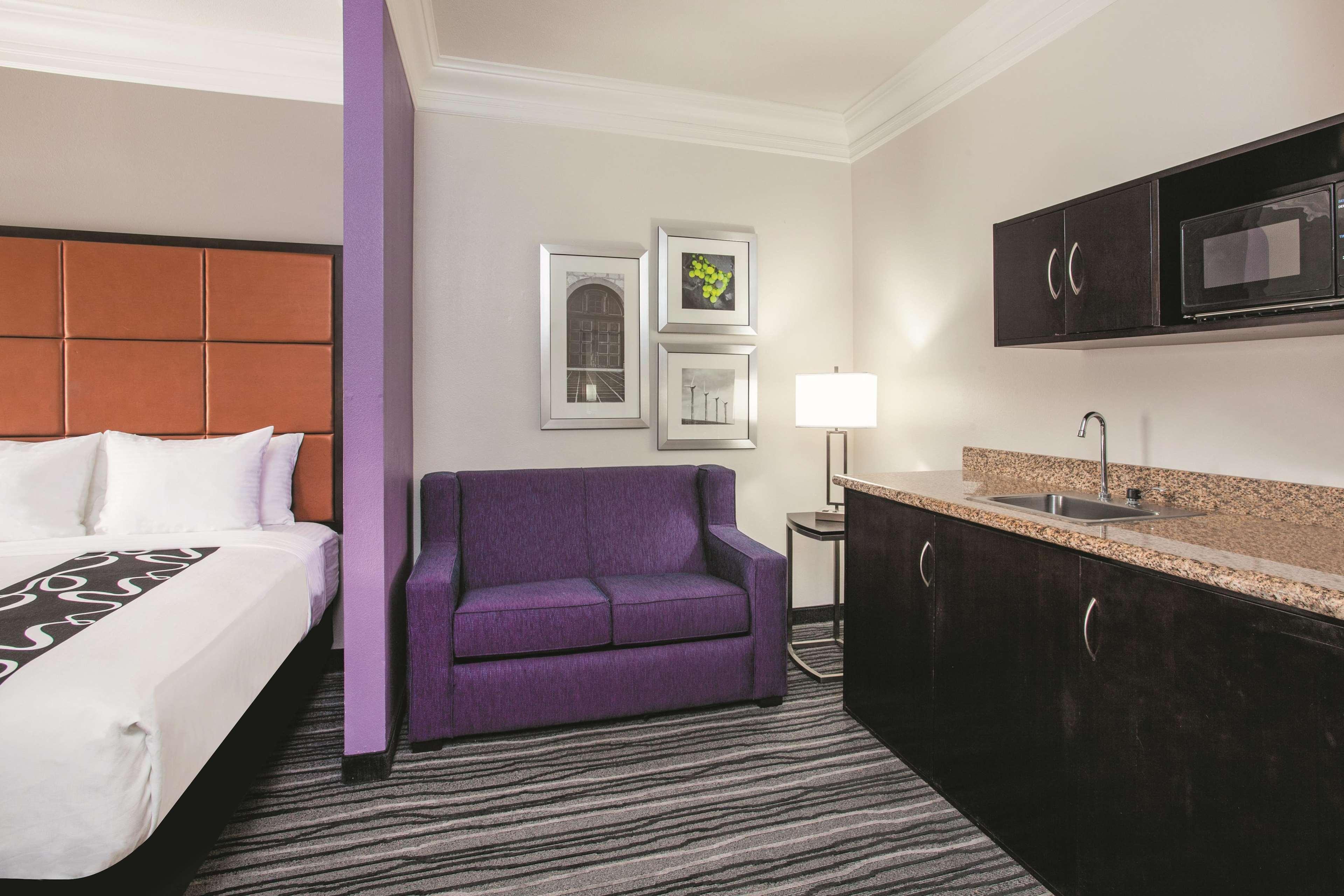 La Quinta By Wyndham Dublin - Pleasanton Otel Dış mekan fotoğraf