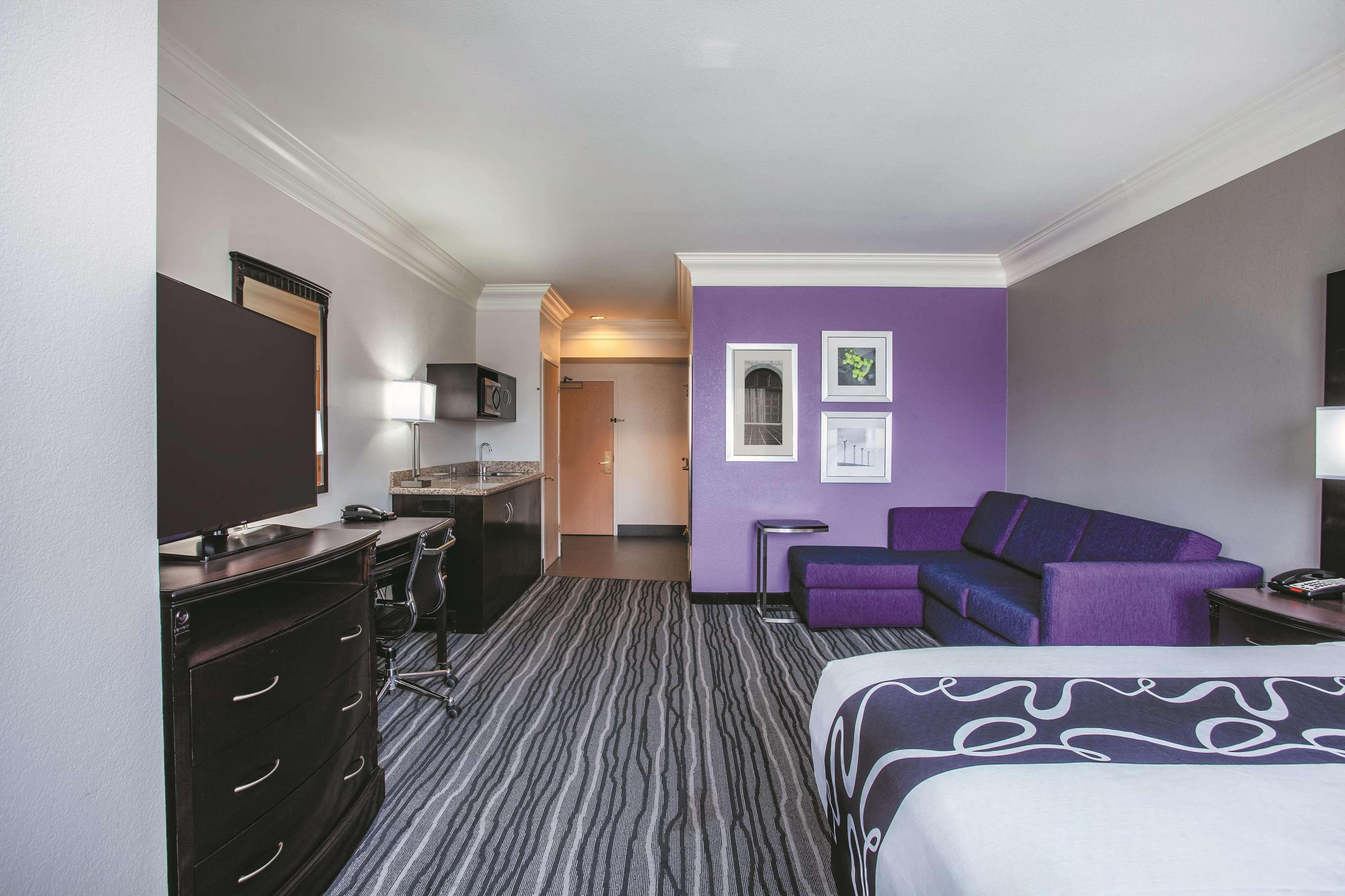 La Quinta By Wyndham Dublin - Pleasanton Otel Dış mekan fotoğraf